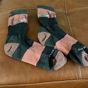 Darn tough M crew cushion socks